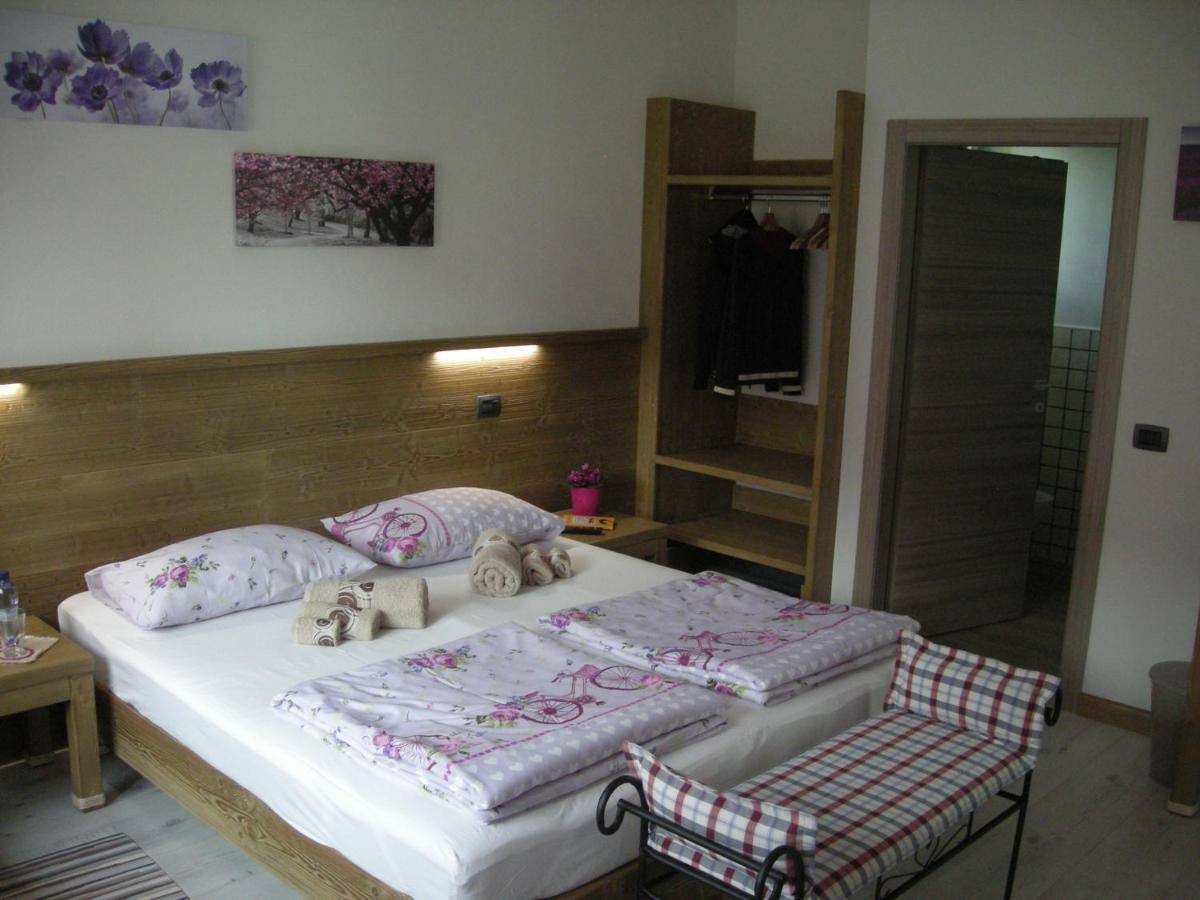 B&B Il Crocevia Teglio Luaran gambar