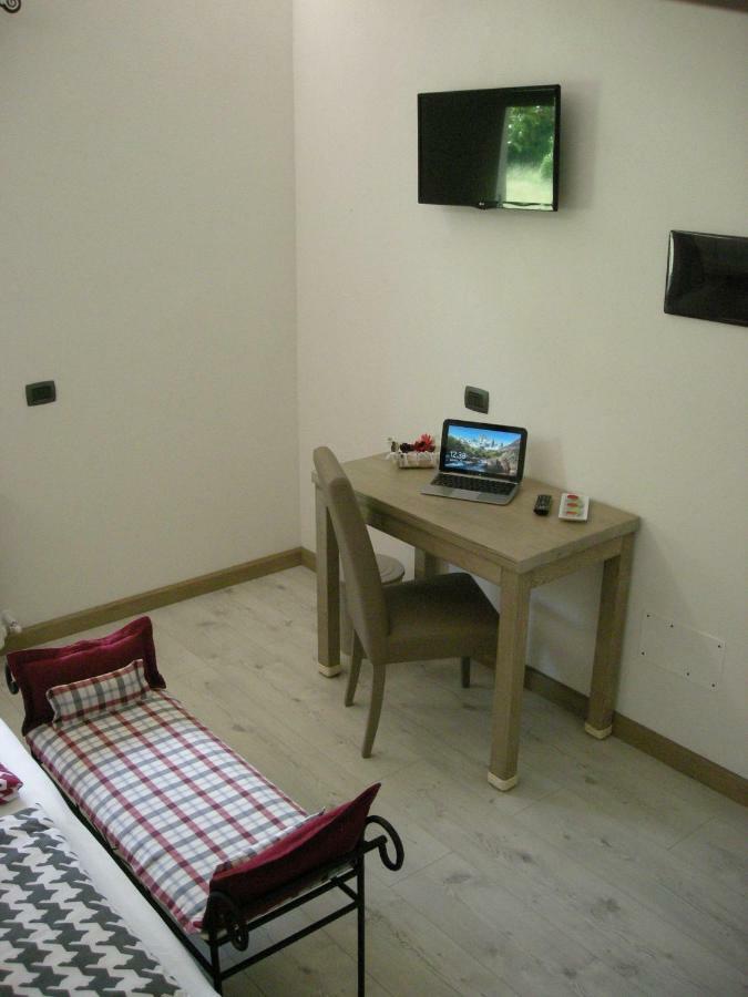 B&B Il Crocevia Teglio Luaran gambar