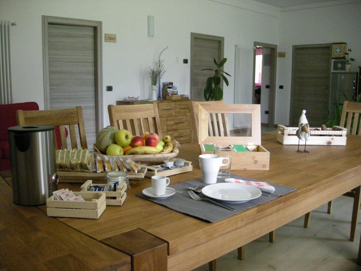 B&B Il Crocevia Teglio Luaran gambar